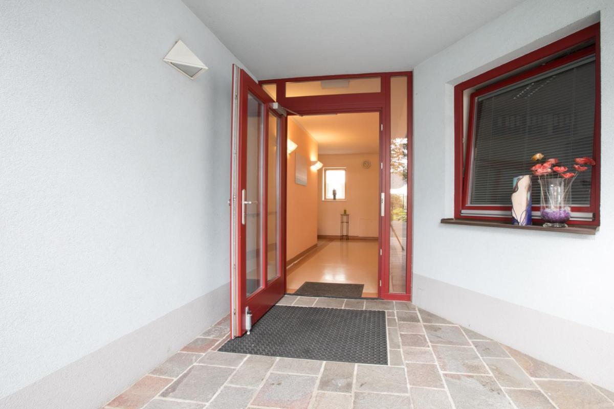 Studiowohnungen am Rieger-Hof Hartmannsdorf Exterior foto
